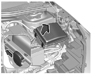 Opel Corsa. Engine compartment fuse box